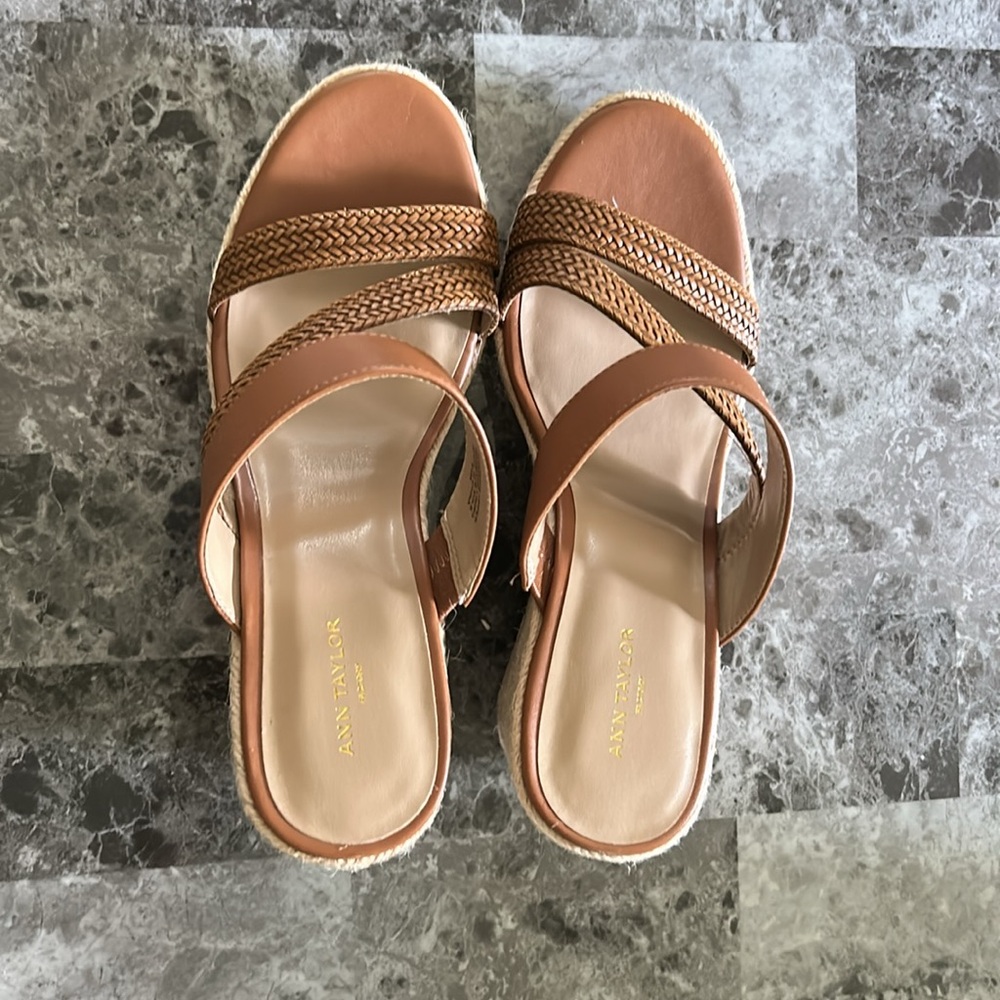Ann Taylor Tan Wedge Sandals with Crisscross Straps - Picture 2 of 5